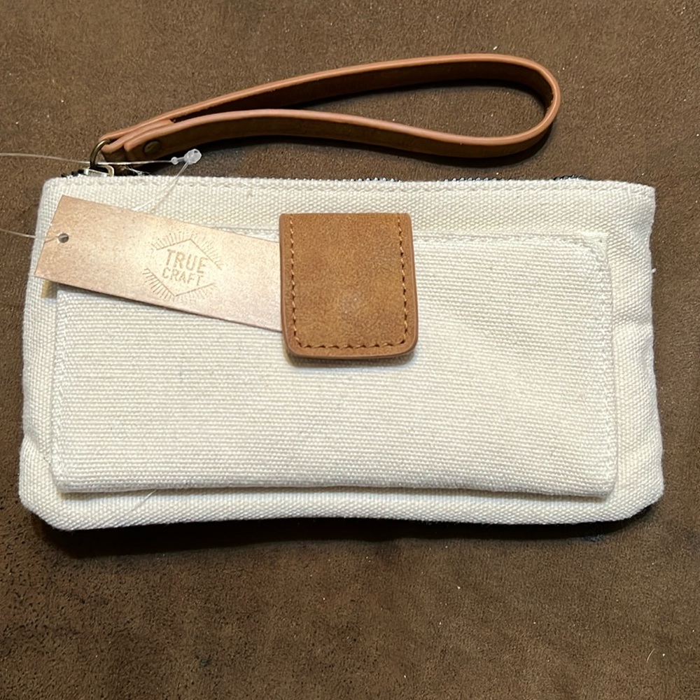 NWT True Craft Wristlet